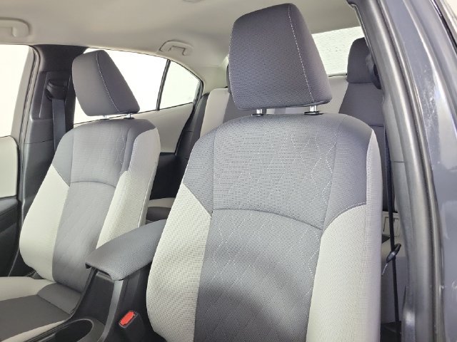 Used 2025 Toyota Corolla LE w/ Convenience Package FWD image 20
