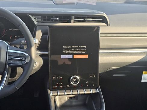 New 2026 GMC Terrain Elevation image 14