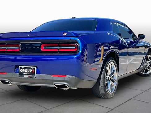 Used 2022 Dodge Challenger GT AWD/4WD image 12