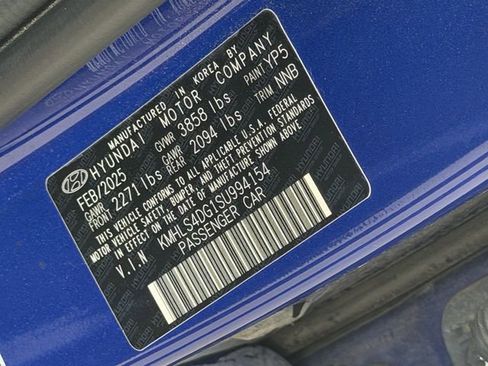 Used 2025 Hyundai Elantra SEL image 10