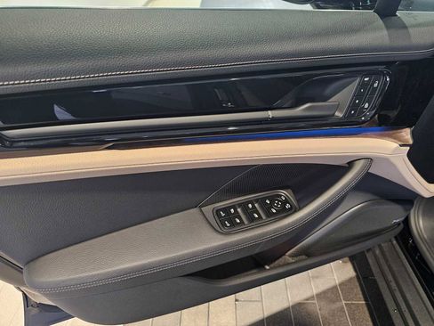 New 2025 Porsche Panamera 4 image 21