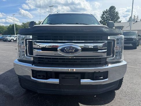 Used 2018 Ford F250 XLT AWD/4WD image 9