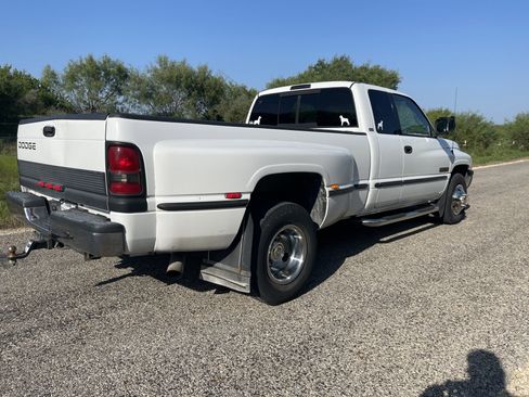 Used 1999 Dodge Ram 3500 Truck 2WD Quad Cab image 3