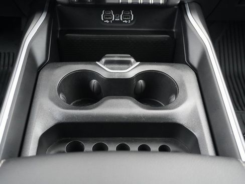 Used 2023 RAM 1500 Big Horn image 15