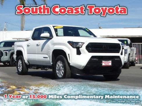 Used 2024 Toyota Tacoma SR5 image 1