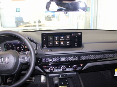 New 2025 Honda Accord Sport image 25