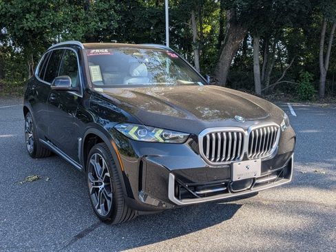 Used 2026 BMW X5 xDrive40i AWD/4WD image 3