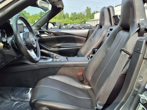 Certified 2024 MAZDA MX-5 Miata Grand Touring w/ Weather Package RWD image 6