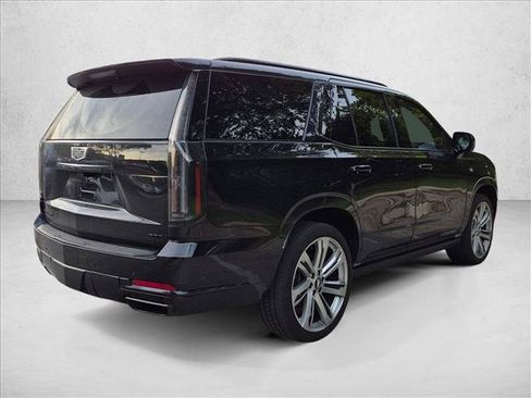 Used 2025 Cadillac Escalade Sport Platinum AWD/4WD image 5