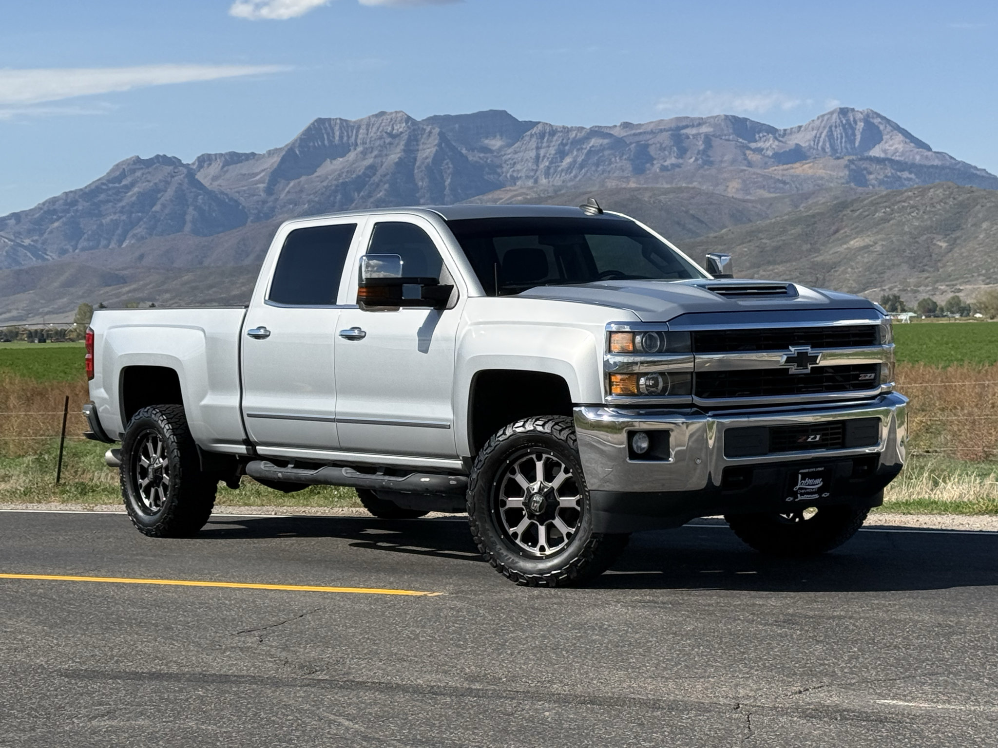 Used 2017 Chevrolet Silverado 2500 LTZ w/ Duramax Plus Package AWD/4WD image 1