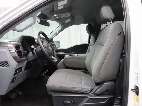 Used 2024 Ford F150 XLT w/ Tow/Haul Package image 9