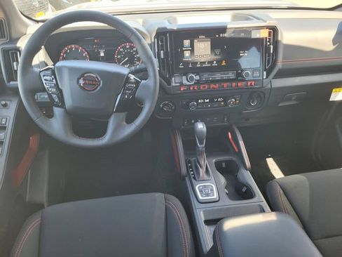 New 2026 Nissan Frontier PRO-4X w/ Tow Package AWD/4WD image 8