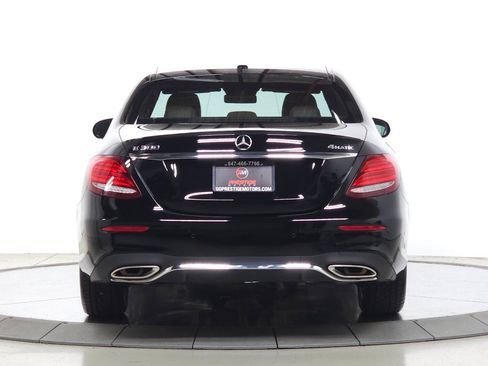 Used 2017 Mercedes-Benz E 300 4MATIC image 5