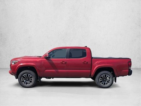 Used 2016 Toyota Tacoma TRD Sport w/ Towing Package image 8