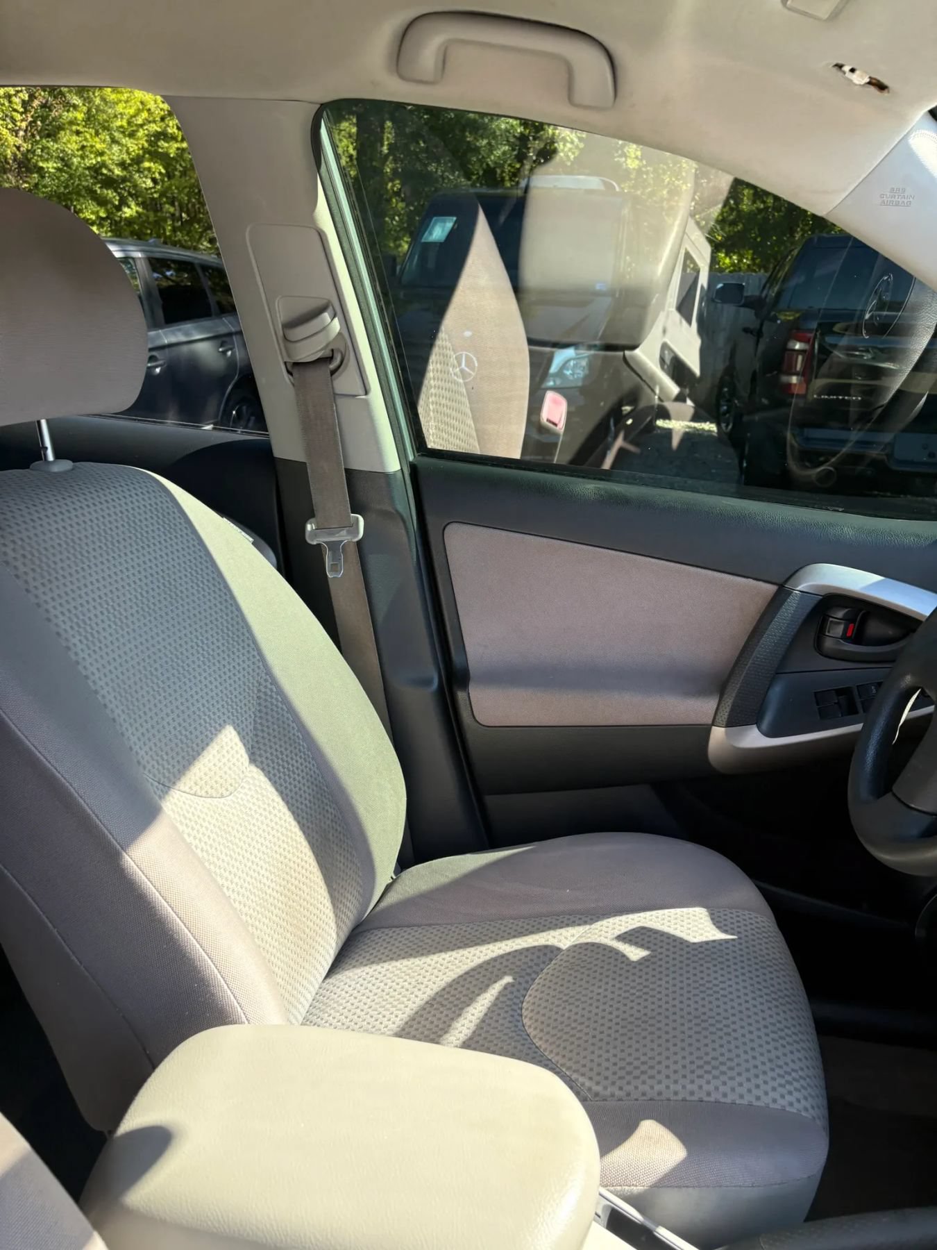 Used 2007 Toyota RAV4 2WD image 38