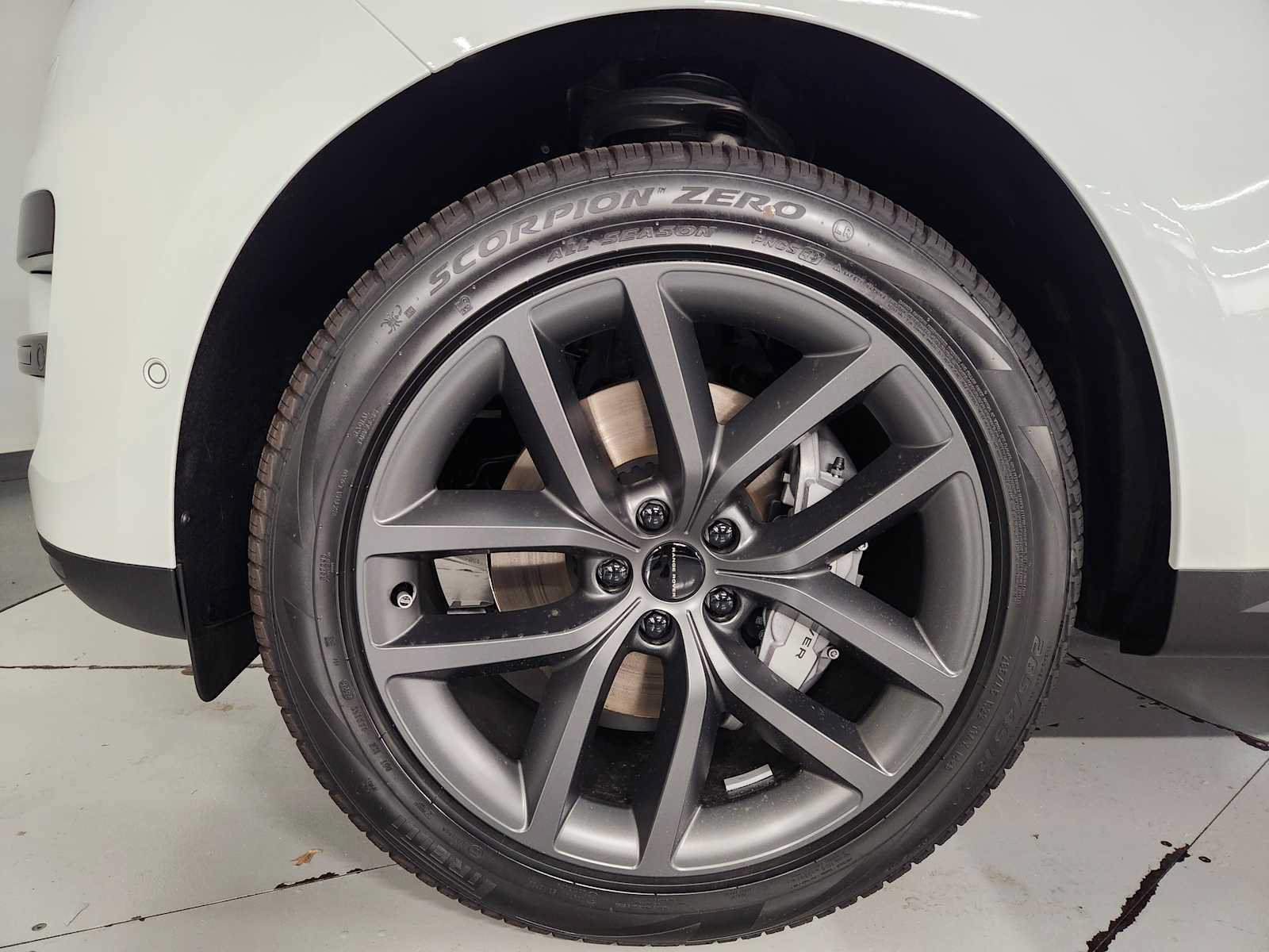 New 2027 Land Rover Range Rover Sport SE AWD/4WD image 8