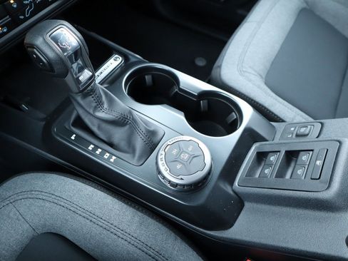 New 2025 Ford Bronco 4-Door image 8