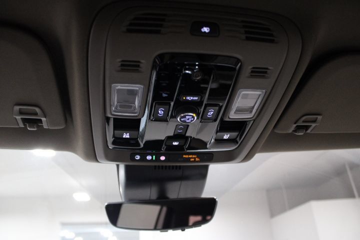 New 2026 GMC Yukon XL Denali w/ Denali Reserve Package AWD/4WD image 44