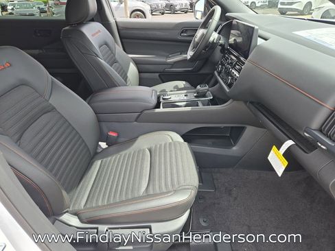 New 2026 Nissan Pathfinder Rock Creek AWD/4WD image 16