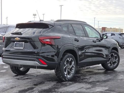 New 2026 Chevrolet Trax LT w/ Driver Confidence Package image 18