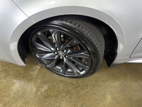 Used 2024 Toyota Corolla XSE FWD image 5