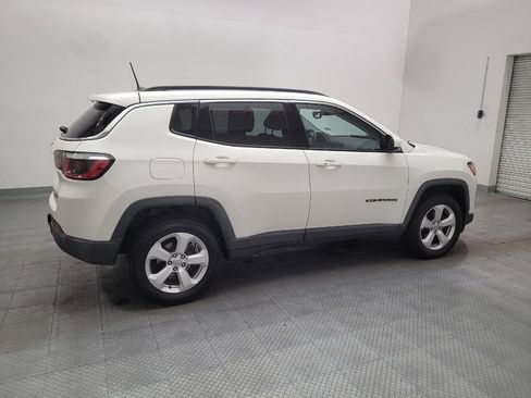 Used 2018 Jeep Compass Latitude w/ Popular Equipment Group AWD/4WD image 10