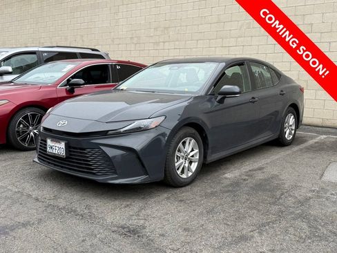 Certified 2025 Toyota Camry LE image 3