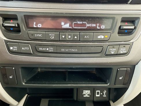 Used 2022 Honda Ridgeline RTL-E image 16