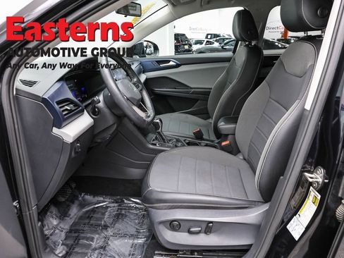 Used 2022 Volkswagen Taos SE AWD/4WD image 12