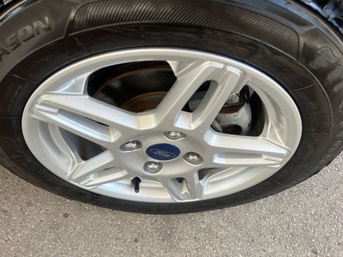 Used 2019 Ford Fiesta SE FWD image 38