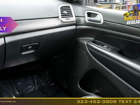 Used 2021 Jeep Grand Cherokee Laredo X AWD/4WD image 24