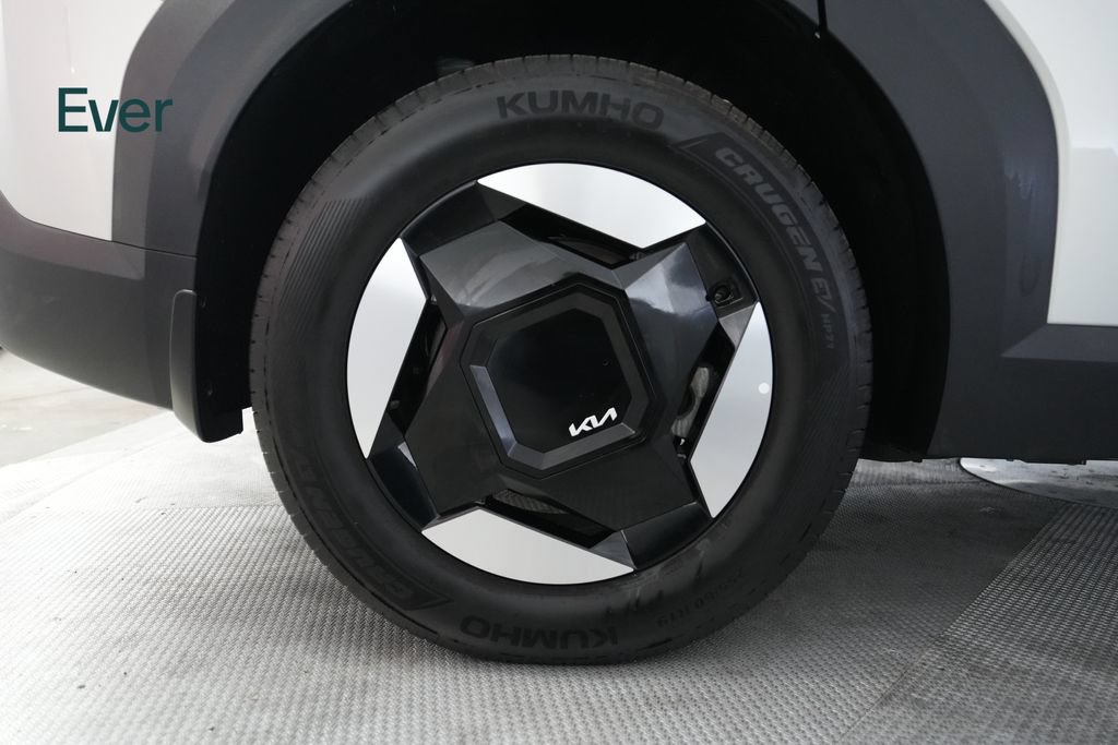 Used 2026 Kia EV9 Light RWD image 22