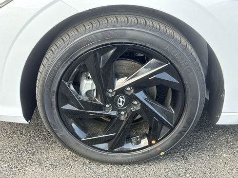 New 2026 Hyundai Elantra Sport w/ Cargo Package FWD image 17