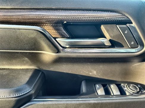 Used 2024 Chevrolet Silverado 1500 RST w/ Z71 Off-Road Package image 22