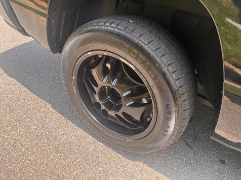 Used 2019 RAM 1500 Big Horn AWD/4WD image 11