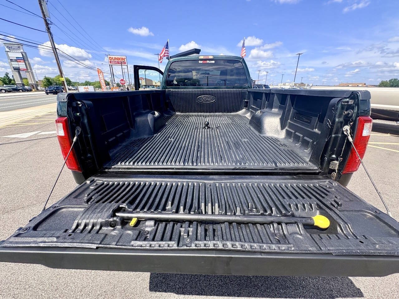 Used 2016 Ford F250 XLT w/ XLT Value Package AWD/4WD image 28
