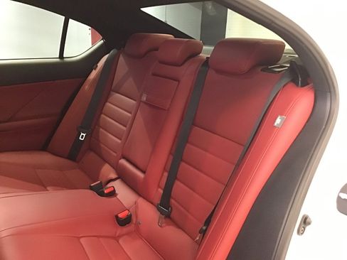 Used 2022 Lexus IS 350 F Sport image 11