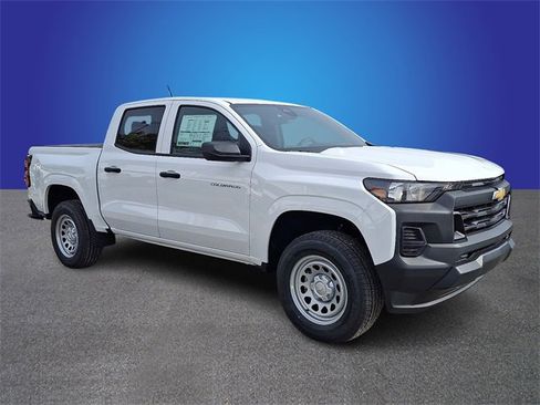 New 2026 Chevrolet Colorado W/T image 2