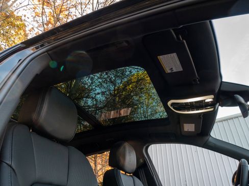 New 2026 Porsche Macan S image 39