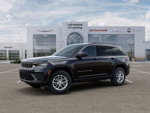 New 2026 Jeep Grand Cherokee Laredo AWD/4WD image 2