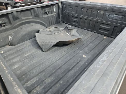 Used 2016 Ford F150 Lariat w/ Equipment Group 502A Luxury AWD/4WD image 23