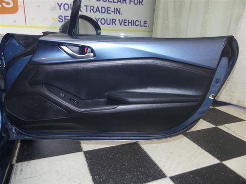 Used 2016 MAZDA MX-5 Miata Grand Touring image 25