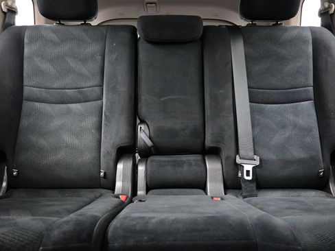 Used 2016 Nissan Rogue S image 15