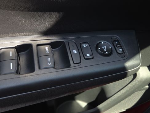 Used 2024 Honda CR-V Sport image 34