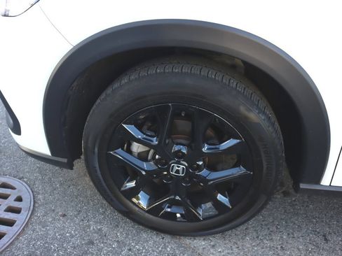 Used 2025 Honda HR-V Sport image 25
