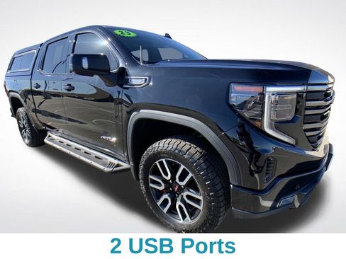 Used 2023 GMC Sierra 1500 AT4 w/ AT4 Preferred Package image 9