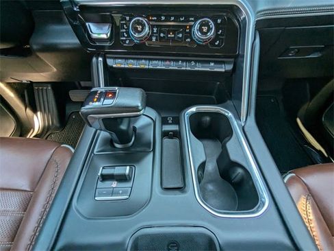 Used 2022 GMC Sierra 1500 Denali Ultimate image 19