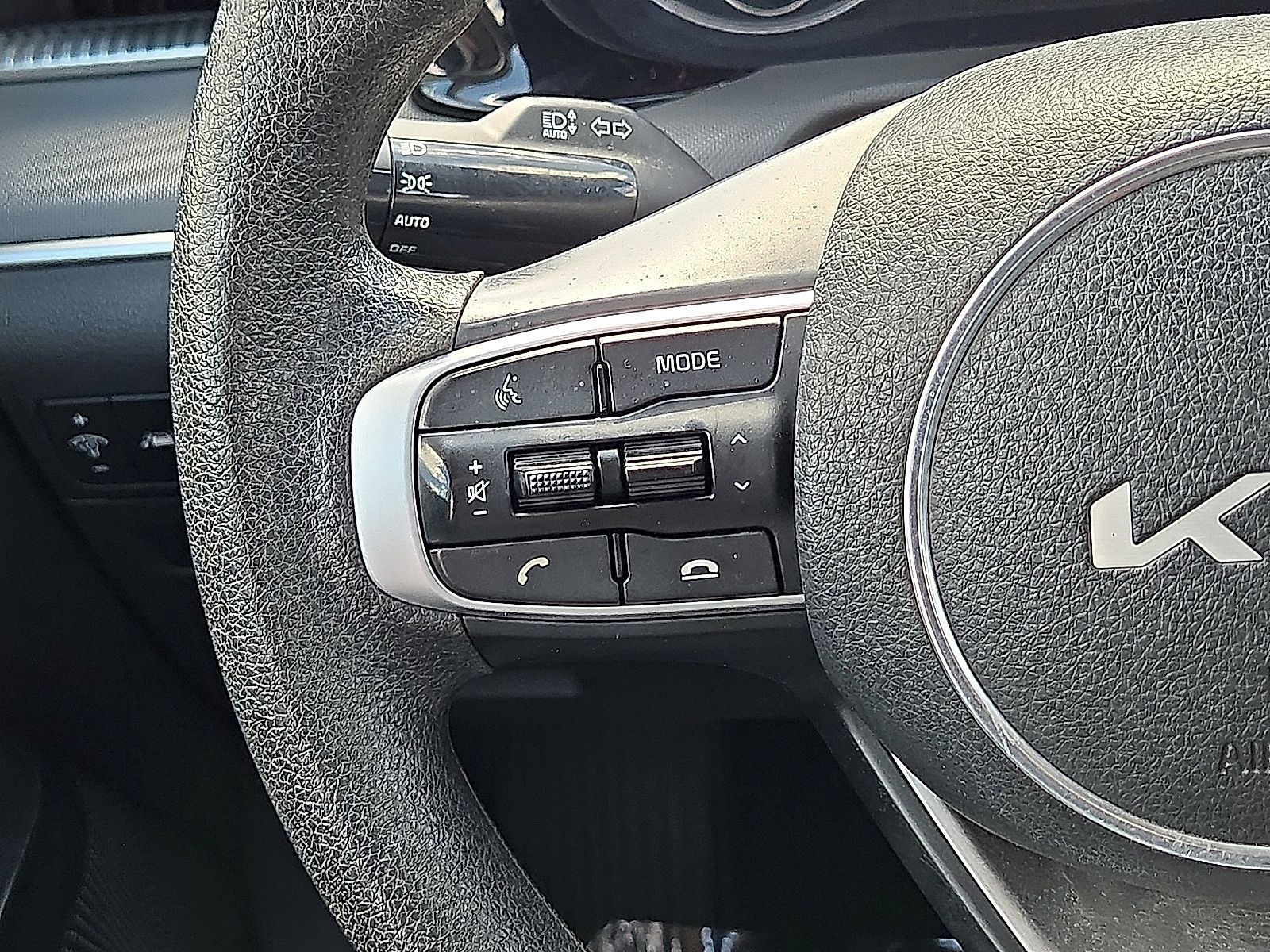 Used 2023 Kia K5 LXS FWD image 18