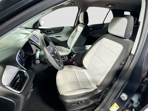 Used 2022 Chevrolet Equinox LT AWD/4WD image 12
