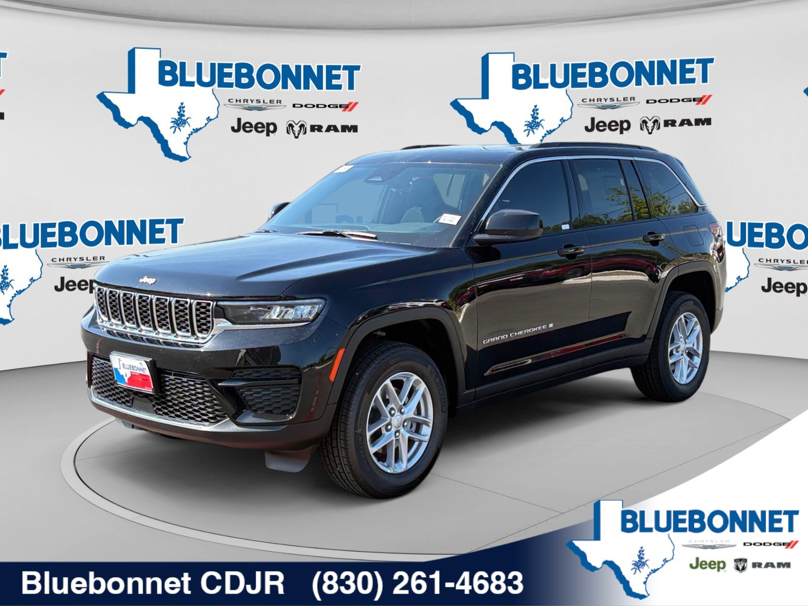 New 2026 Jeep Grand Cherokee Laredo RWD image 1